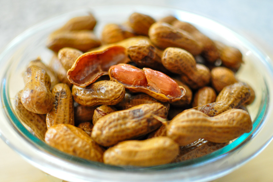 Spicy Cajun Boiled Peanuts Recipe - PS Adventures