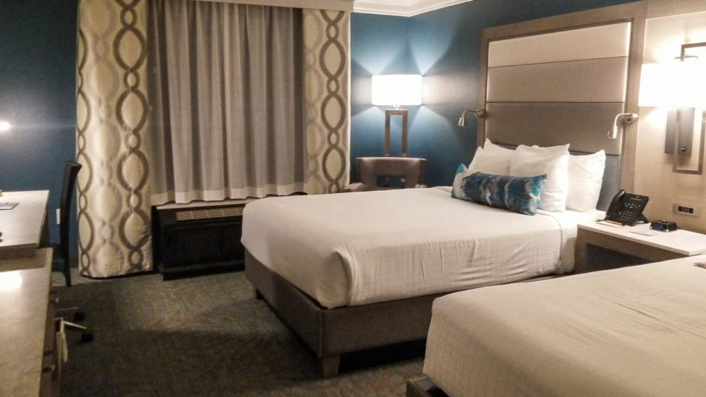 Rosen Center Salsa Congress hotel room in Orlando, Florida